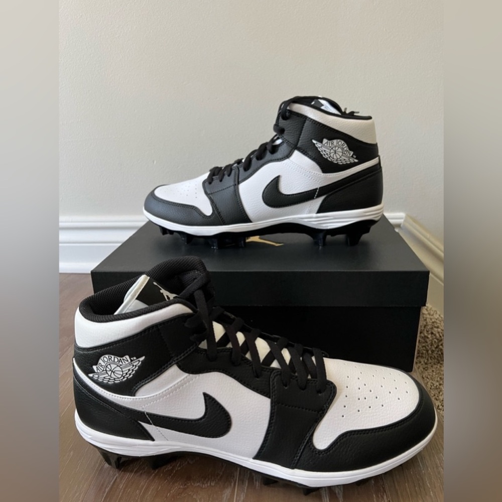 Jordan 1 Mid TD Panda 2023 Football Cleats FJ6805-100 Black White Mens Size 14